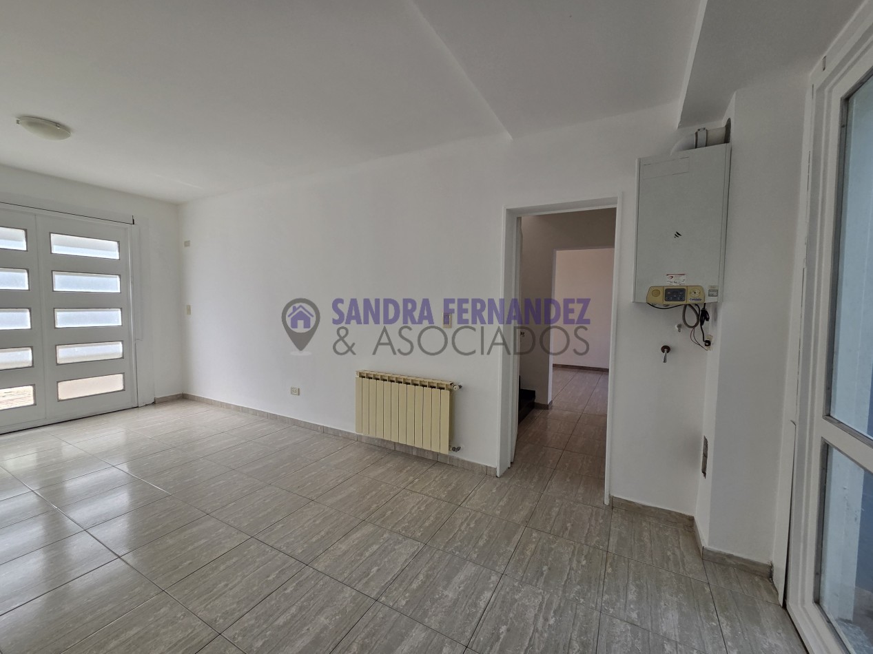 Neuquen Alquiler Duplex 3 dormitorios(suite) Jardines del Rey