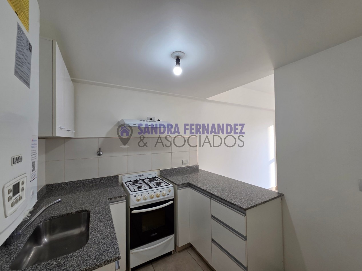 Neuquen Alquiler Departamento 1 dormitorio Cochera cubierta Zona Traumatologia del Comahue