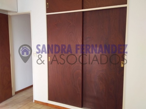 Neuquen. Alquiler Departamento 1 dorm Zona San Lucas. B° Maria Auxiliadora