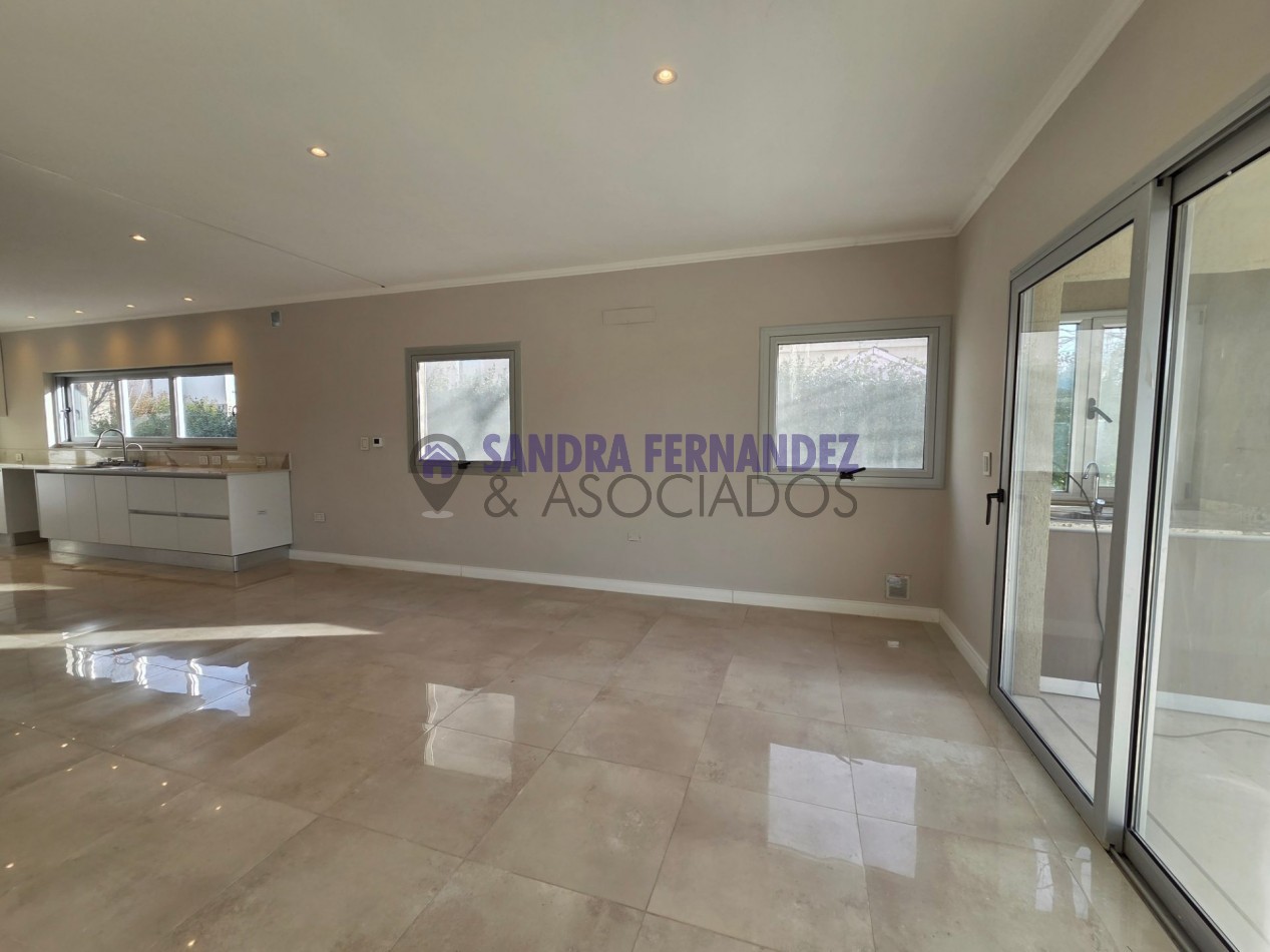 Neuquen Alquiler A ESTRENAR Casa en una sola planta 3 dormitorios, todos en suite Barrio Cerrado Sauces del Limay 