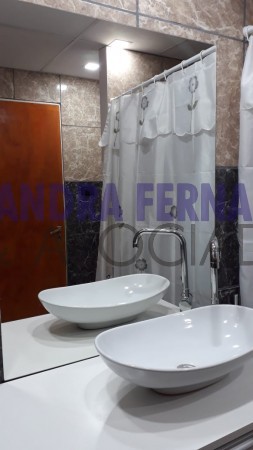 Neuquen. Centenario. Alquiler. Departamento amplio 1 dormitorio. 