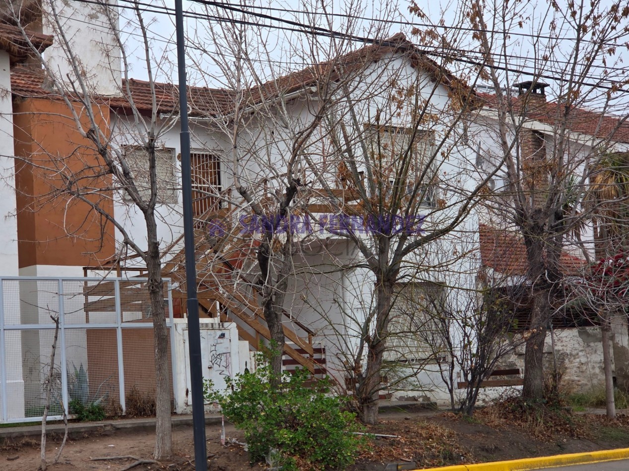 Neuquen Alquiler Departamento en Complejo en 1° piso sin cochera