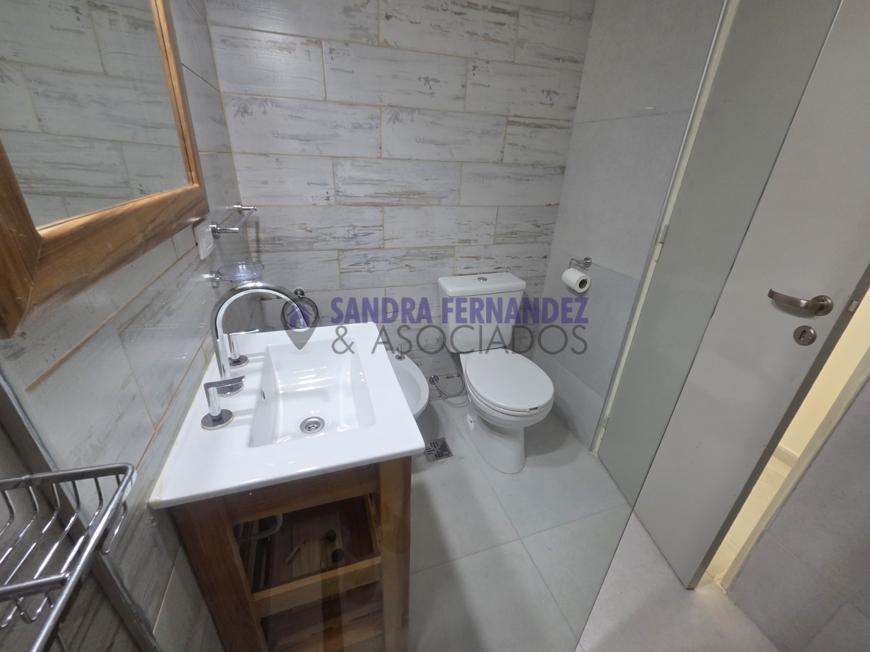 CABA MONSERRAT Alquiler Departamento 2 dormitorios remodelado a estrenar sin cochera