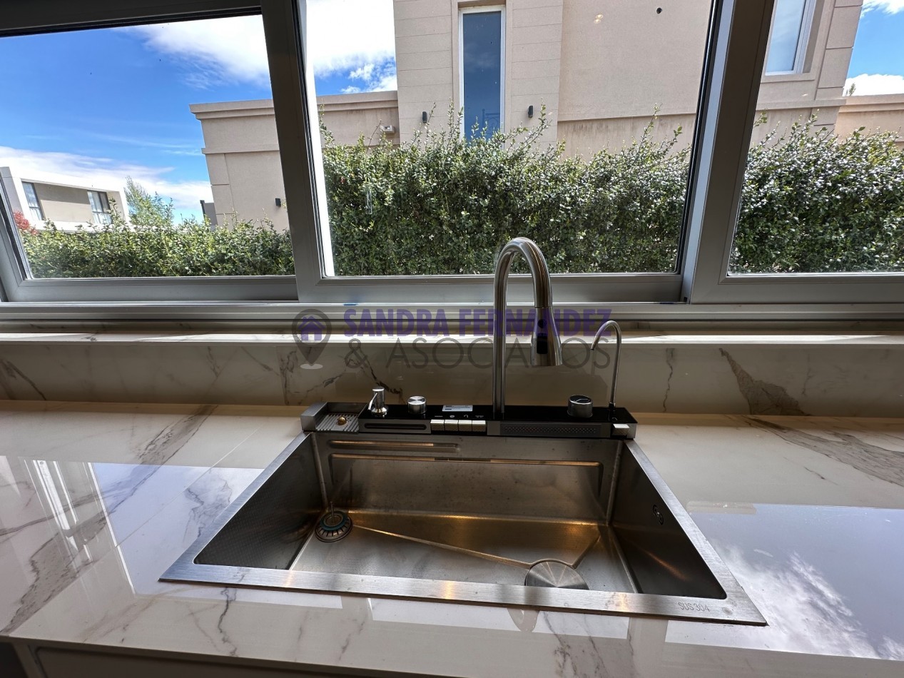 Neuquen Alquiler A ESTRENAR Casa en una sola planta 3 dormitorios, todos en suite Barrio Cerrado Sauces del Limay 