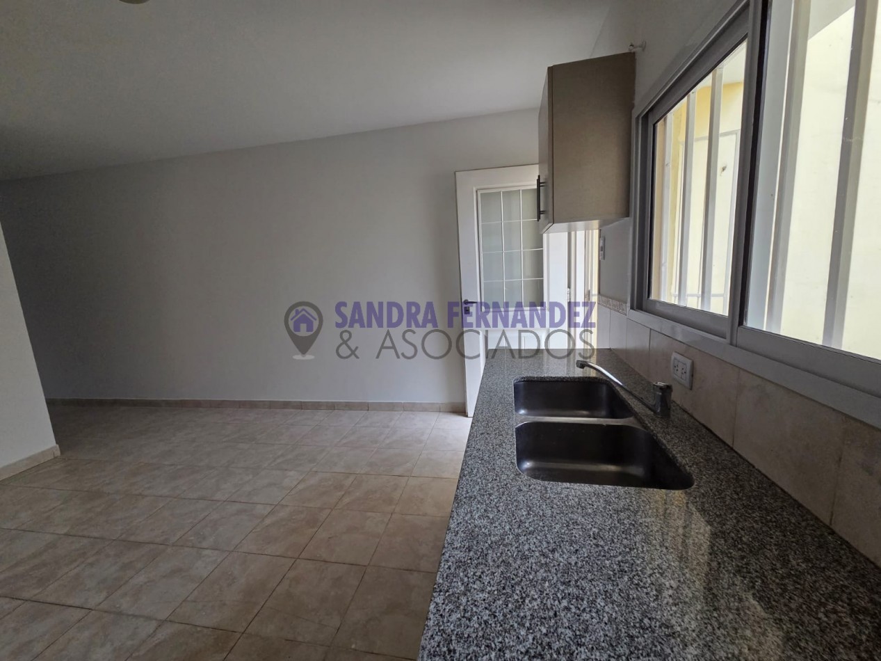 Neuquen Alquiler Duplex 2 dormitorios Barrio Huilliches