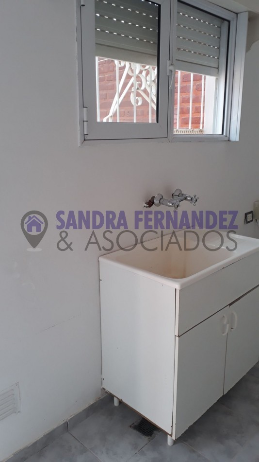 Plottier Alquiler Casa en una sola planta 