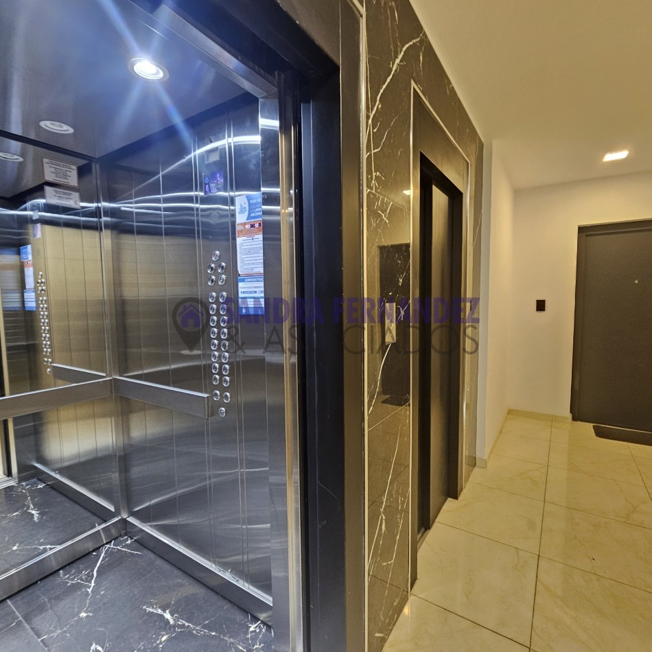 Neuquen. Venta. 1 dormitorio con cochera. Zona Policlinico de Neuquen