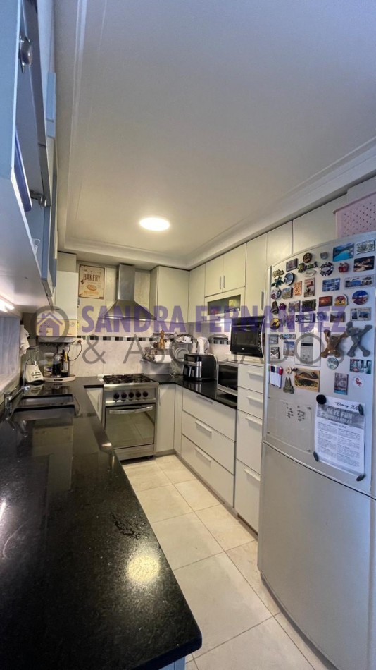 Neuquen. Alquiler Departamento 3 dormitorios amoblado o sin muebles