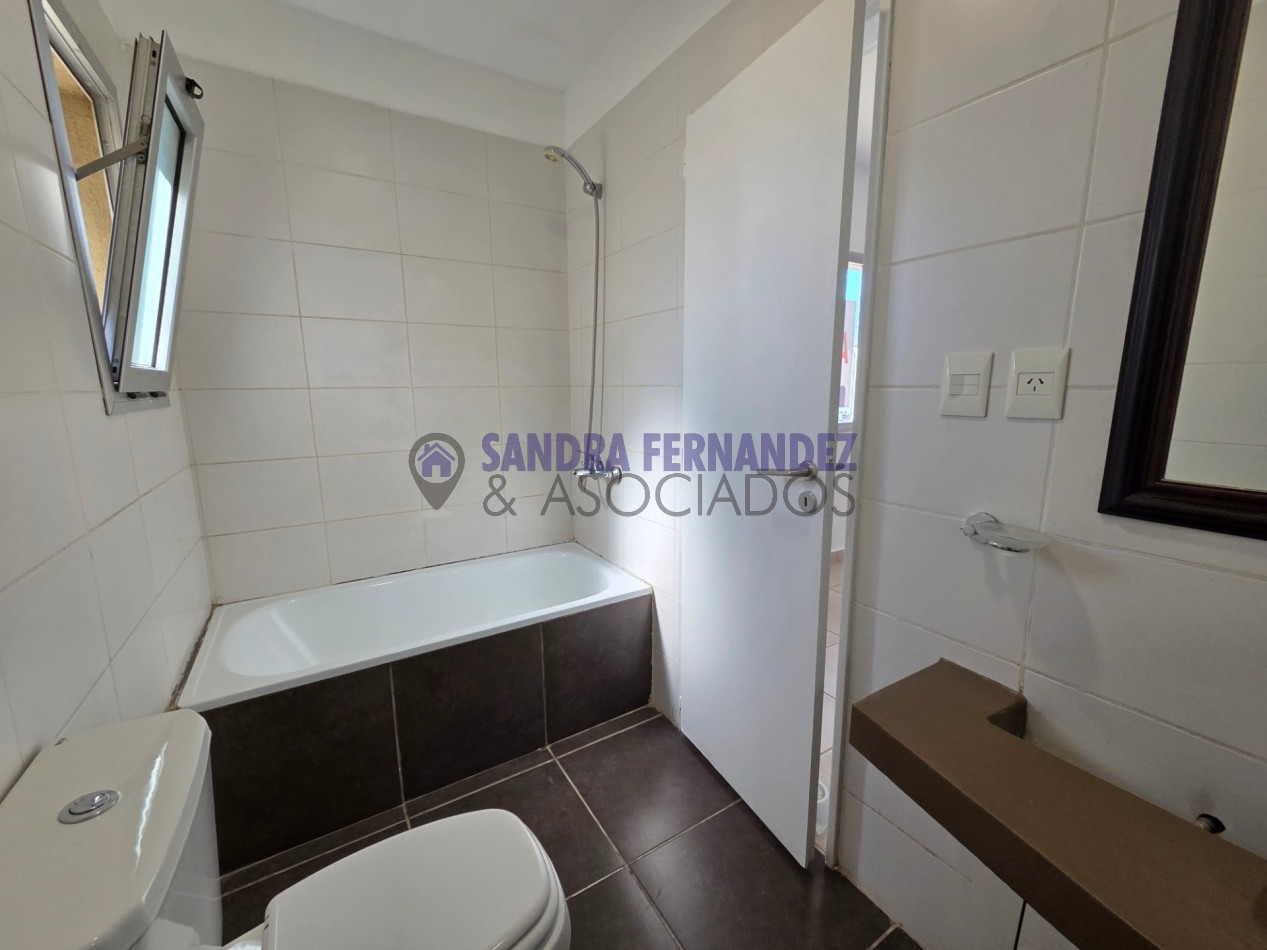 Rio Negro Cipolletti Duplex 2 dormitorios B° Rincon Lindo II