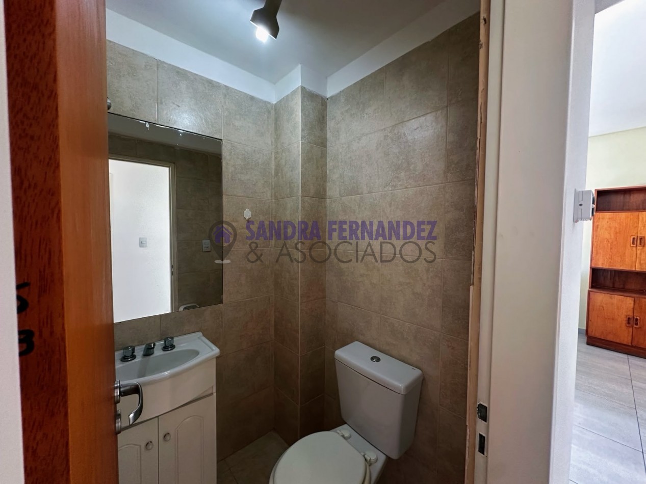 Rio Negro Cipolletti Venta Departamento 2 dormitorios con cochera
