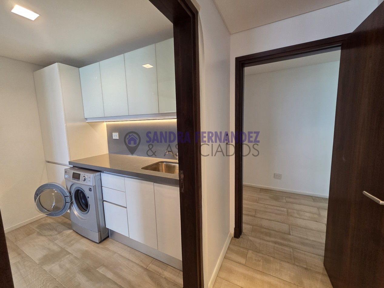 Neuquen. Alquiler NIVEL GERENCIAL Departamento  Semipiso 3 dorm