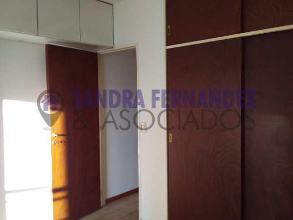 Neuquen. Alquiler Departamento 1 dorm Zona San Lucas. B° Maria Auxiliadora