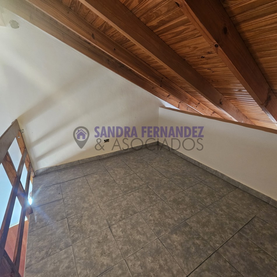 Neuquen. Alquiler. Duplex 3 dormitorios Zona Ruca Che