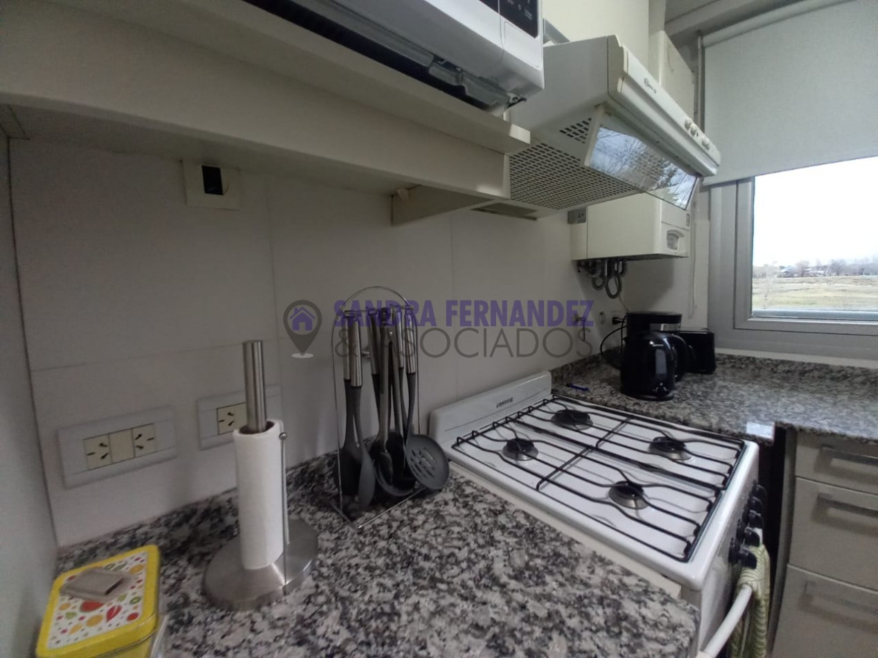 Neuquen. Alquiler Departamento amoblado 2 dormitorios. Equipado Nivel Gerencial Zona Rio Limay Pase o de la Costa