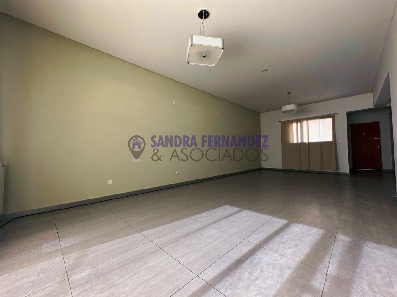Rio Negro Cipolletti Venta Departamento 2 dormitorios con cochera
