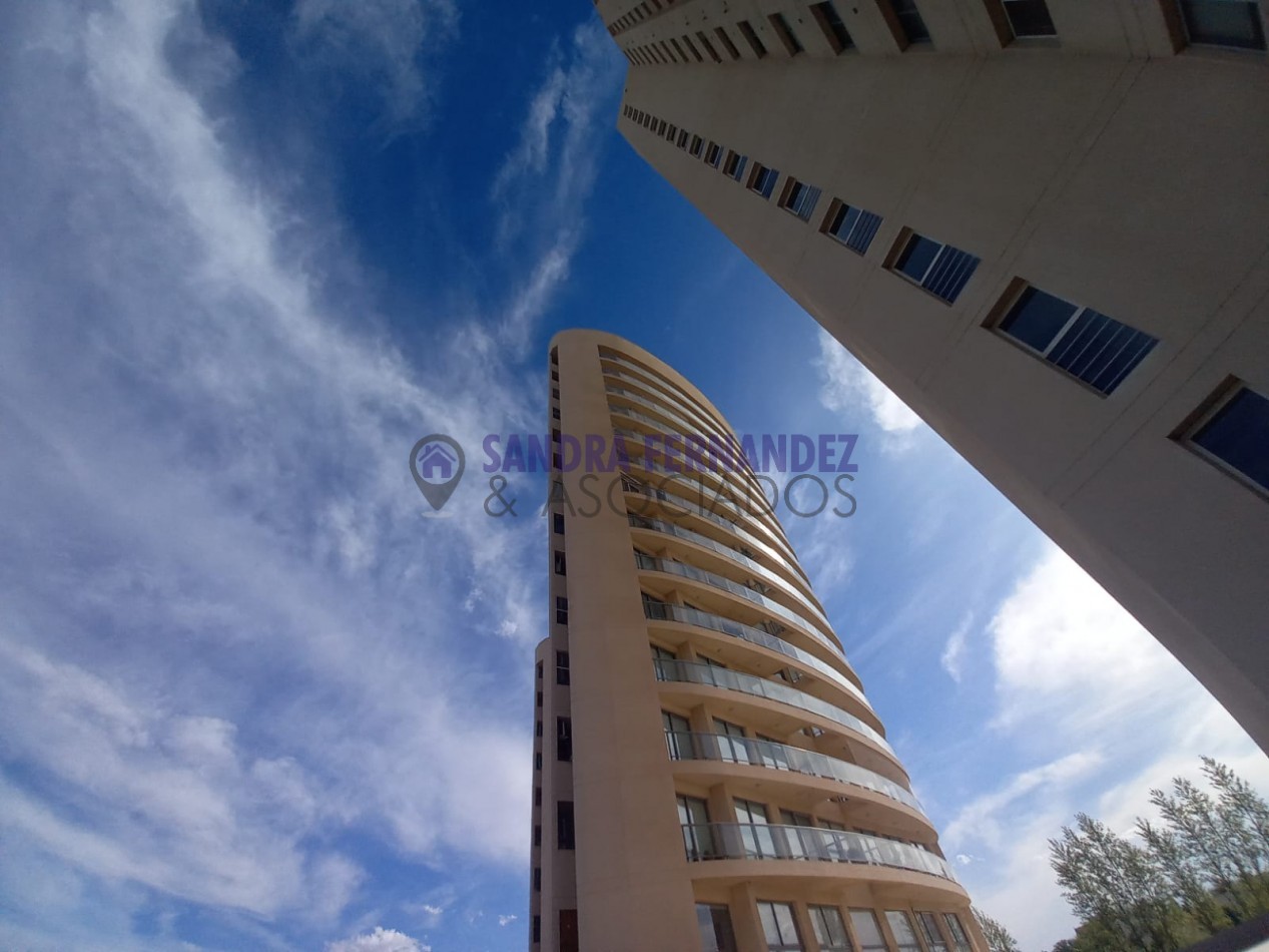 Rio Negro Cipolletti Venta A ESTRENAR Departamento en duplex 2 dormitorios cochera externa