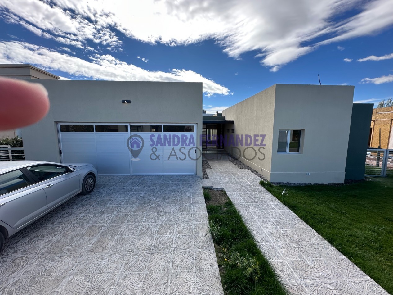 Neuquen Alquiler A ESTRENAR Casa en una sola planta 3 dormitorios, todos en suite Barrio Cerrado Sauces del Limay 