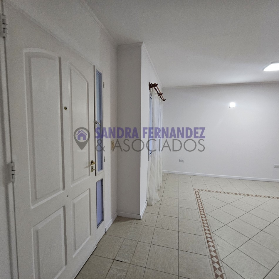 Neuquen. Venta Casa 2 dormitorios (suite) en una sola planta. Barrio Rincon Club de Campo