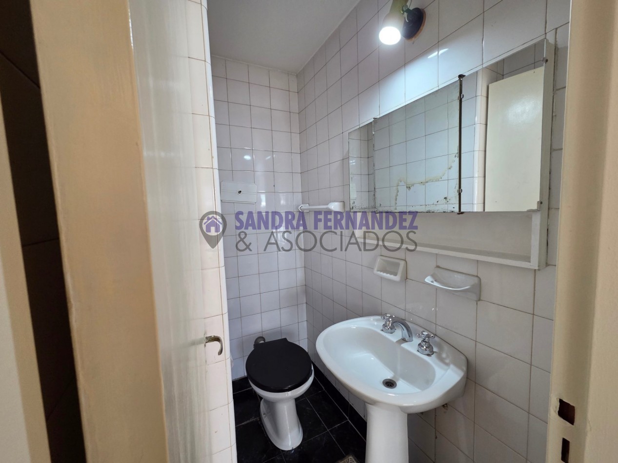 Neuquen Alquiler Departamento 3 dormitorios zona YPF sin cochera