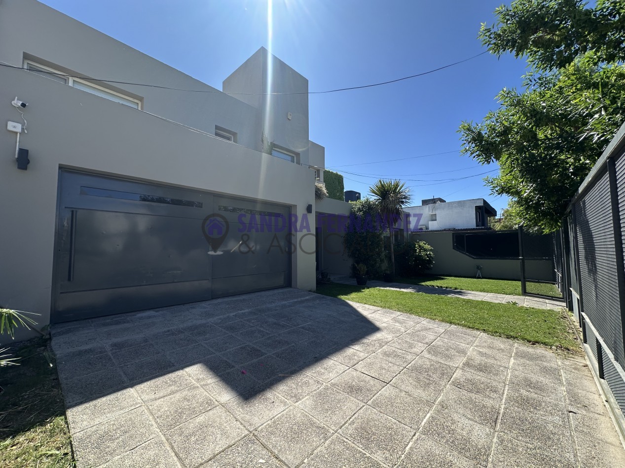 Rio Negro Cipolletti Casa 4 dormitorios Barrio Manzanar 7