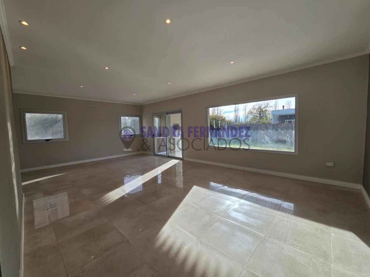 Neuquen Alquiler A ESTRENAR Casa en una sola planta 3 dormitorios, todos en suite Barrio Cerrado Sauces del Limay 