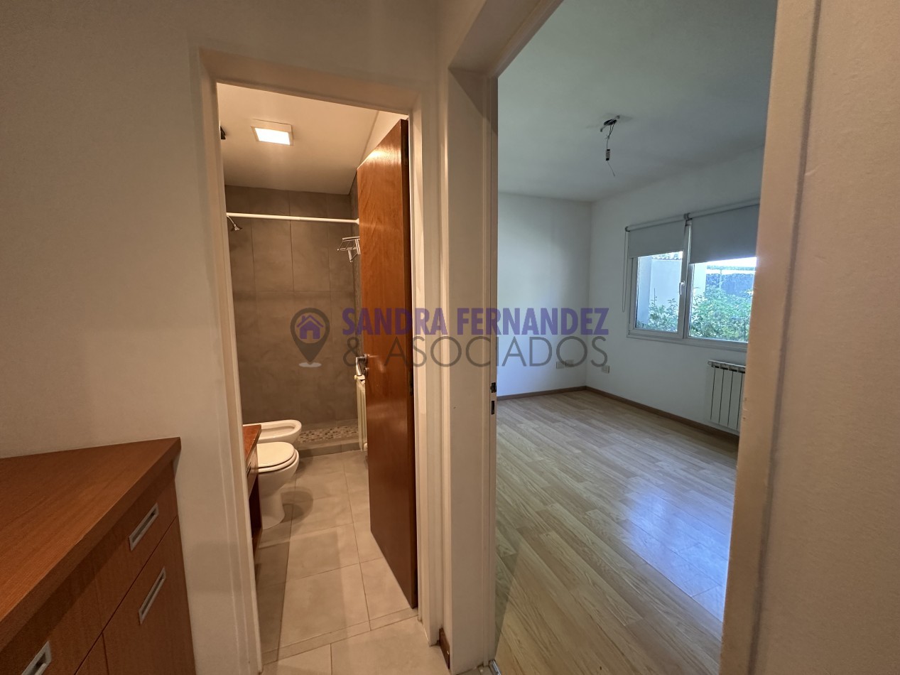 Rio Negro Cipolletti Casa 4 dormitorios Barrio Manzanar 7