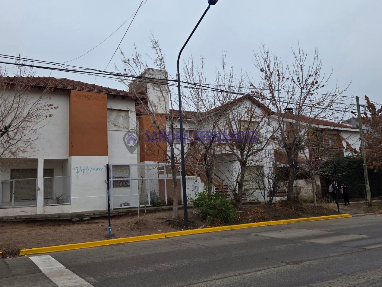 Neuquen Alquiler Departamento en Complejo en 1° piso sin cochera