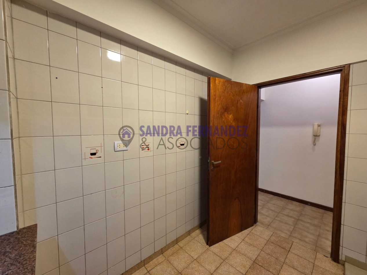 Neuquen Alquiler Departamento 2 dormitorios sin cochera Centro ciudad de Neuquen