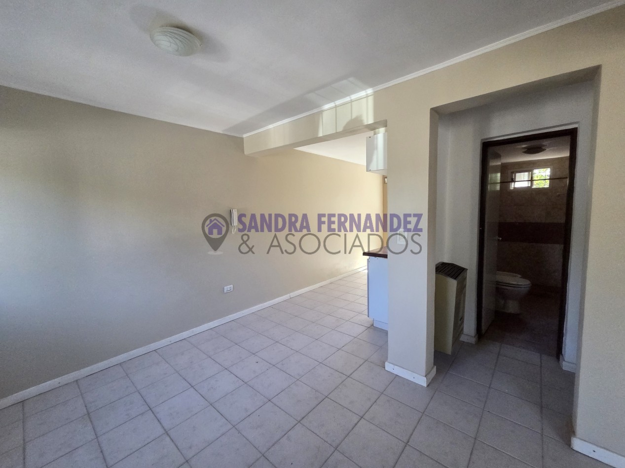 Neuquen, Alquiler, Departamento 1 dormitorio, en Complejo. Barrio Villa Maria
