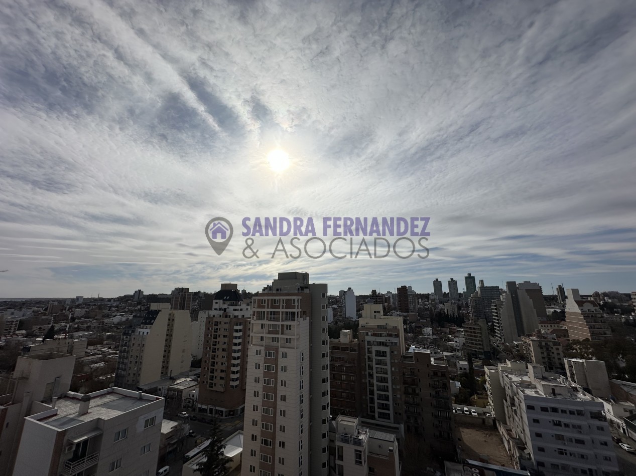 Neuquen Alquiler Departamento 1 dormitorio con terraza. Cochera Centro ciudad de Neuquen