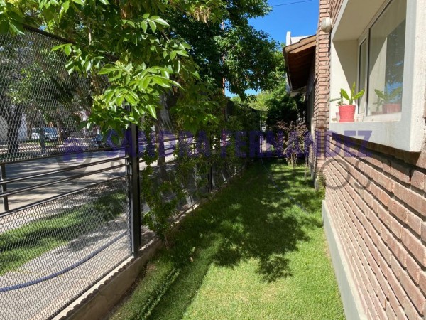 Rio Negro. Cipolletti. Venta. Casa en planta baja 3 dormitorios (suite) 