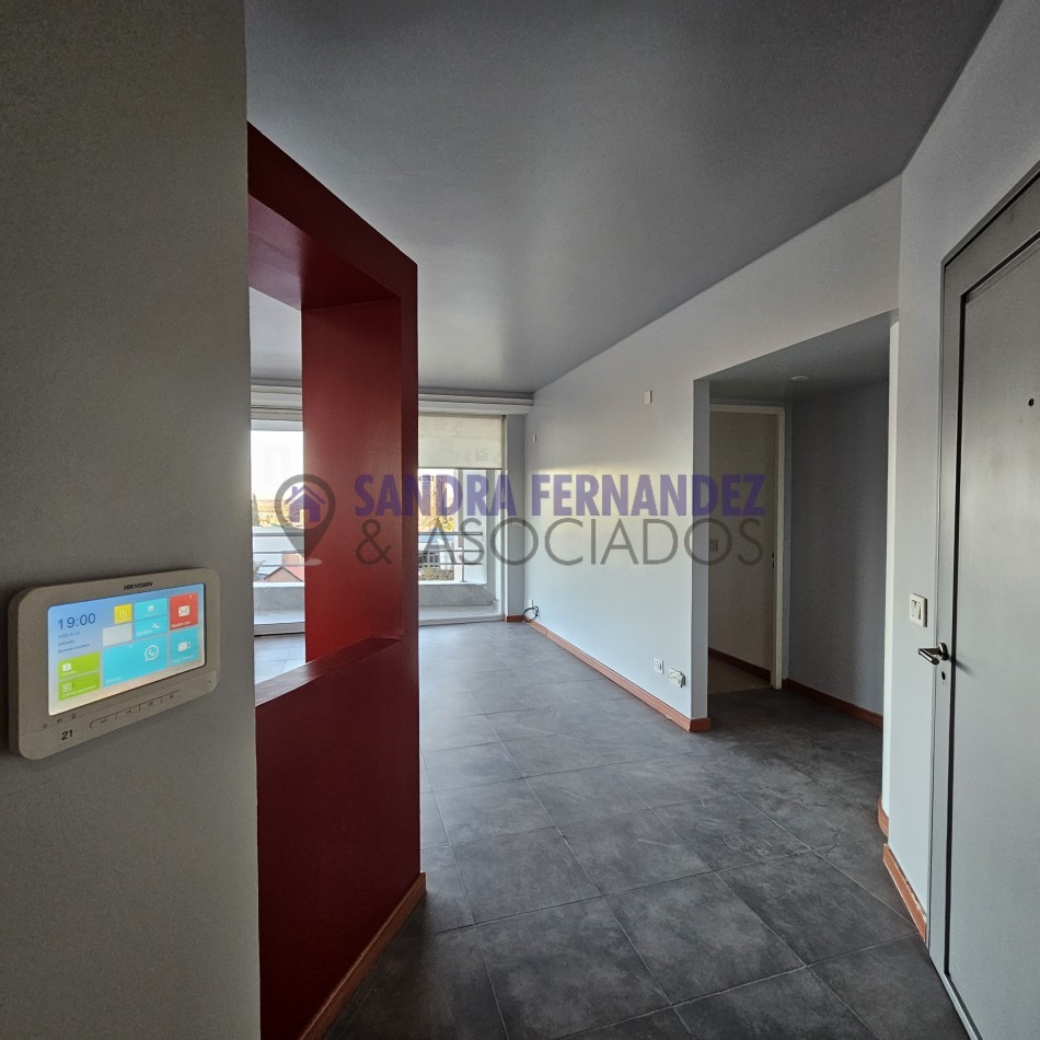 Neuquen Alquiler Departamento semipiso 2 dorm B° Santa Genoveva