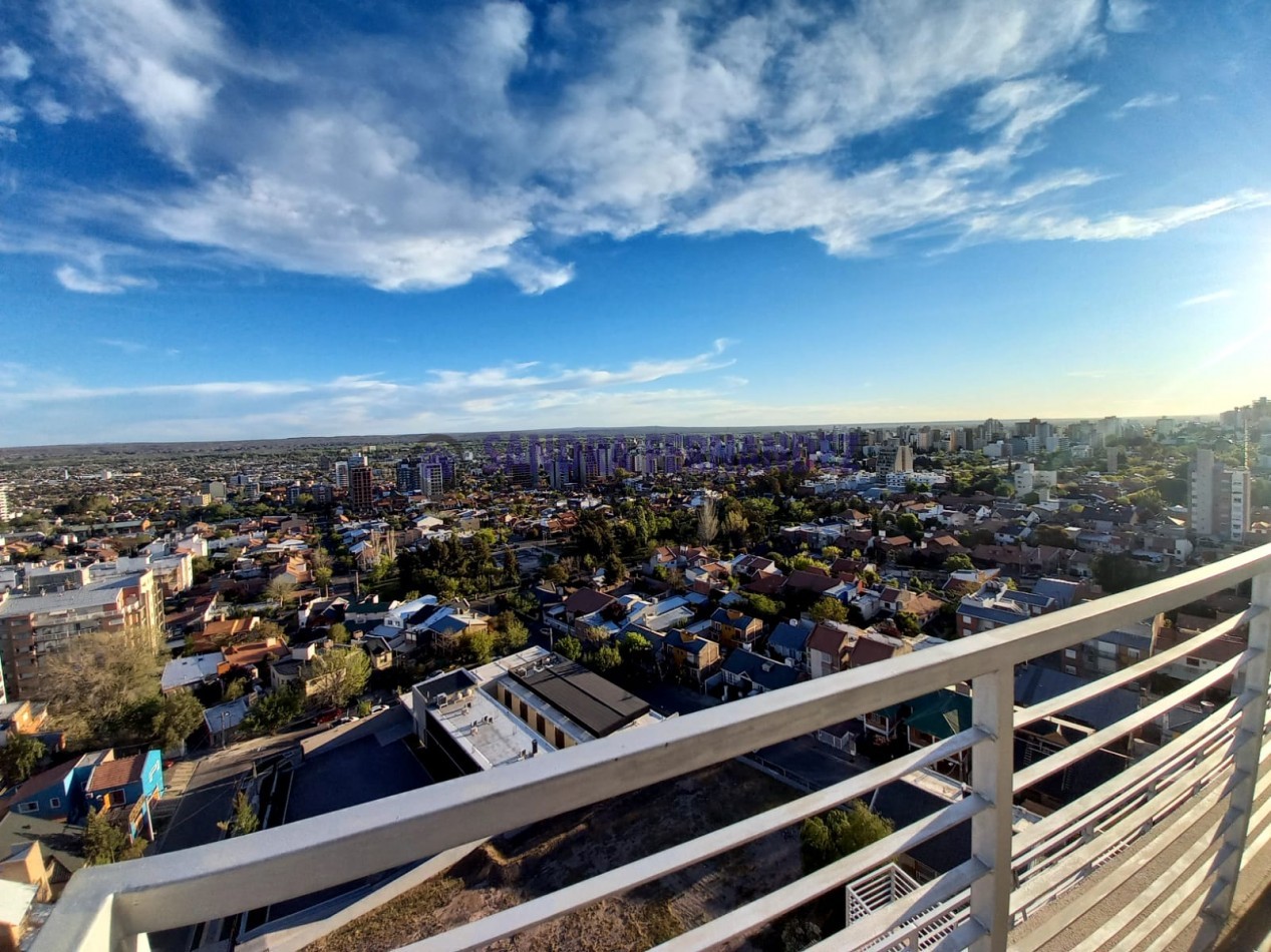 Neuquen. Venta. Semipiso Departamento frente a Legislatura de Neuquen. 