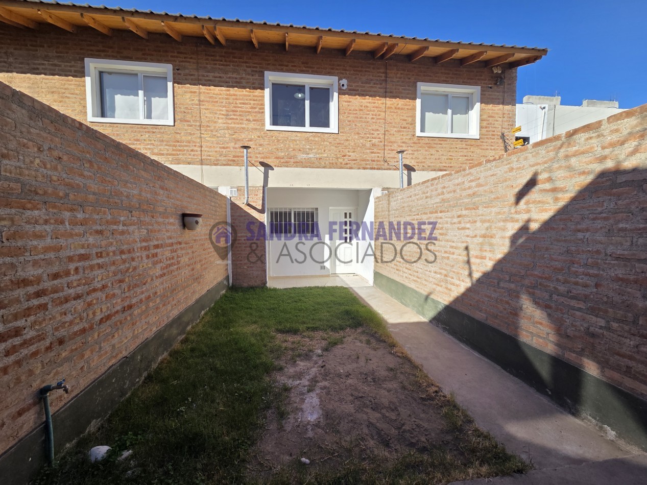 Neuquen Alquiler  B° Huilliches Duplex 2 dormitorios 