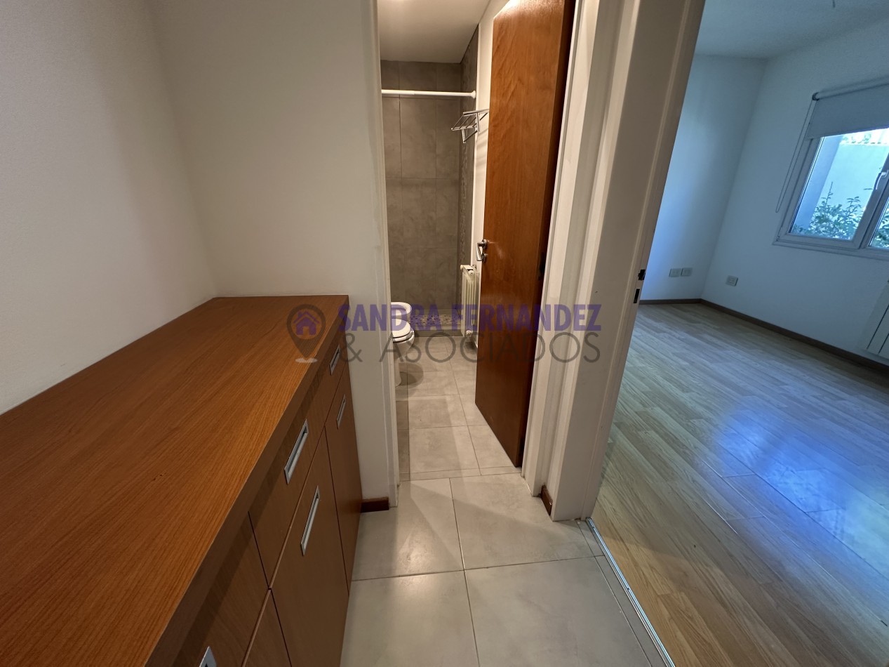 Rio Negro Cipolletti Casa 4 dormitorios Barrio Manzanar 7