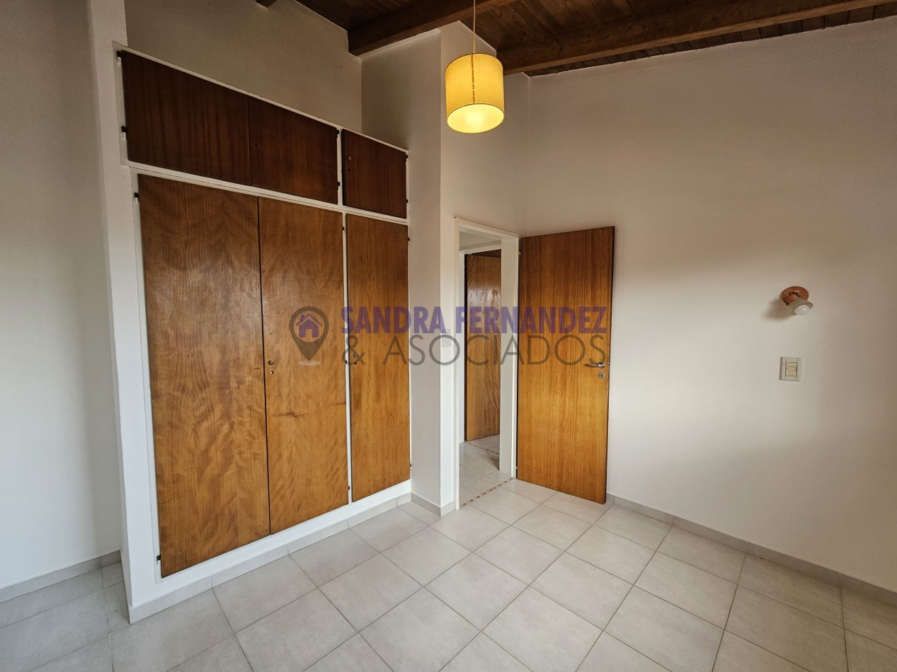 Neuquen. Alquiler. Duplex 3 dormitorios. Barrio Maria Auxiliadora