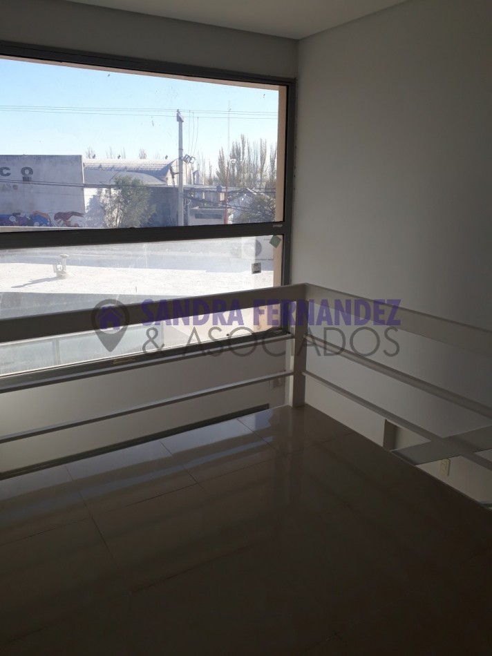 Rio Negro. Cipolletti. Departamento en duplex 2 dormitorios, Edificio Atlas del Parque