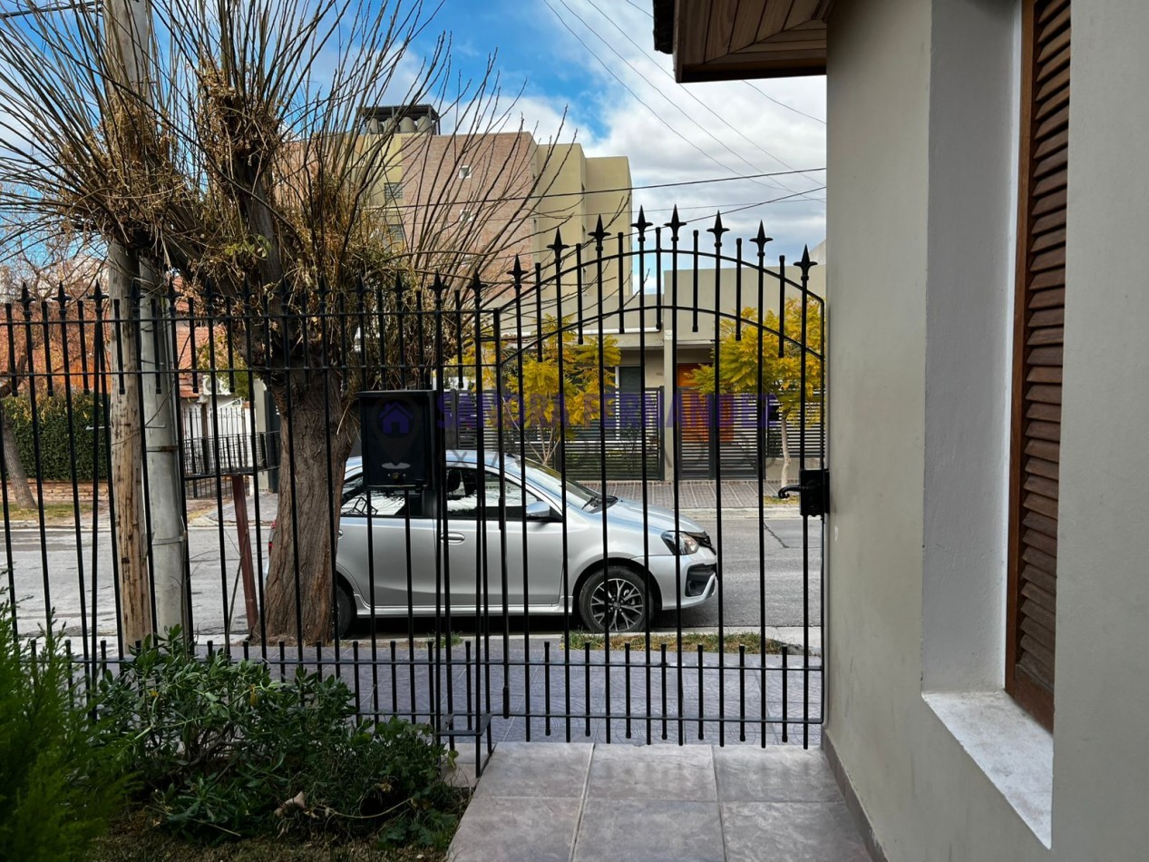 Neuquen Alquiler Casa B°Santa Genoveva