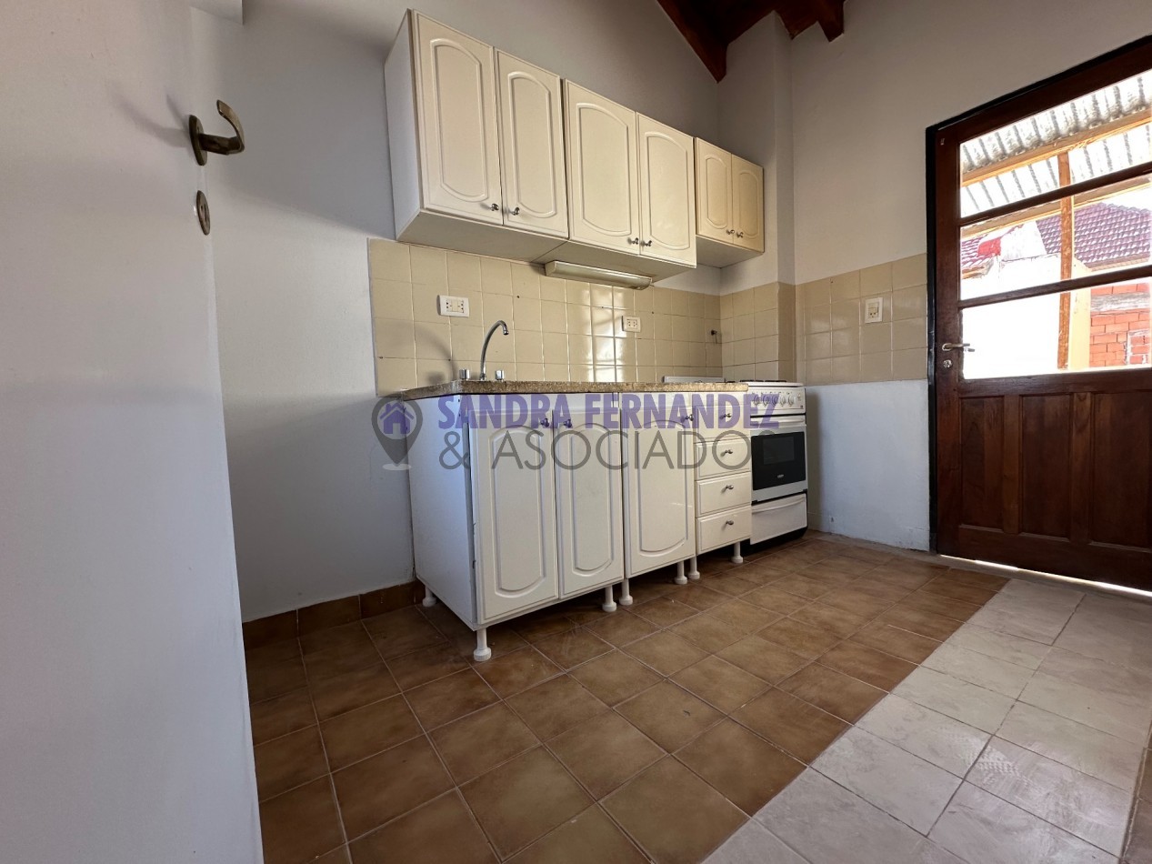 Neuquen Alquiler Departamento en Complejo en 1° piso sin cochera