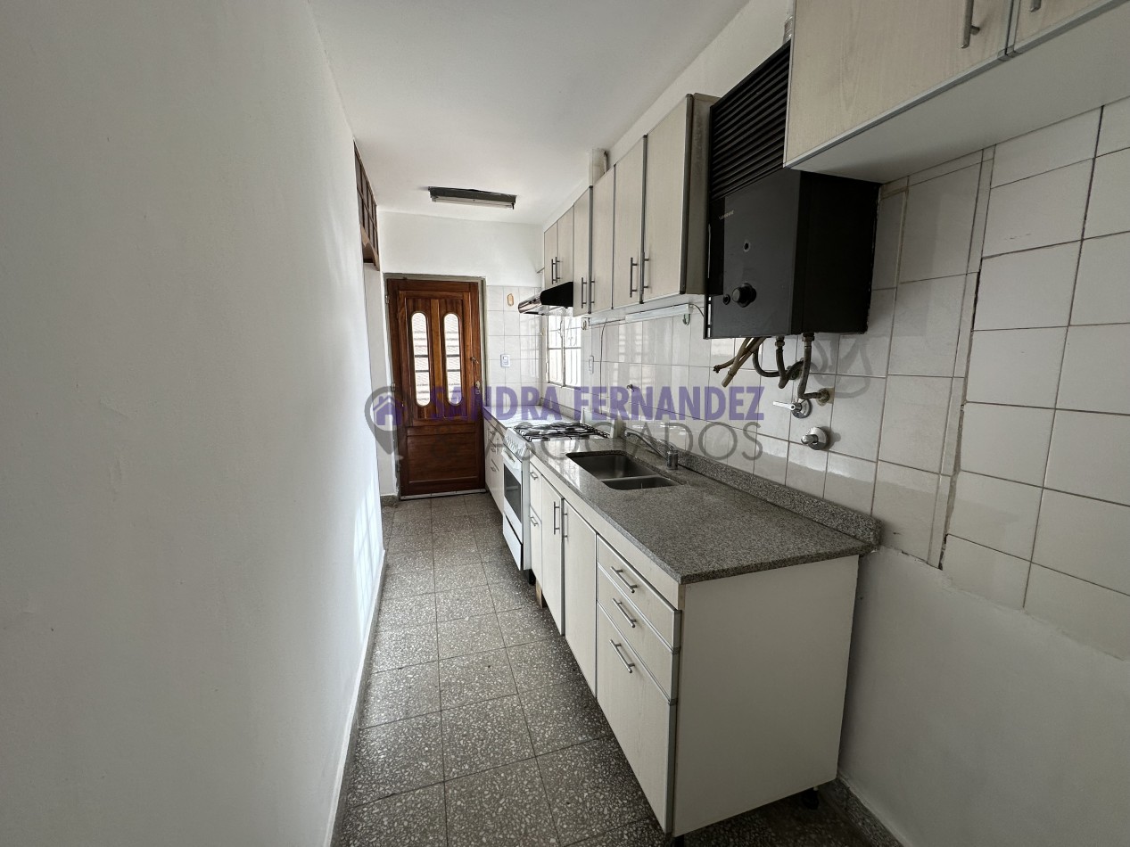Neuquen Alquiler Casa en una sola planta 