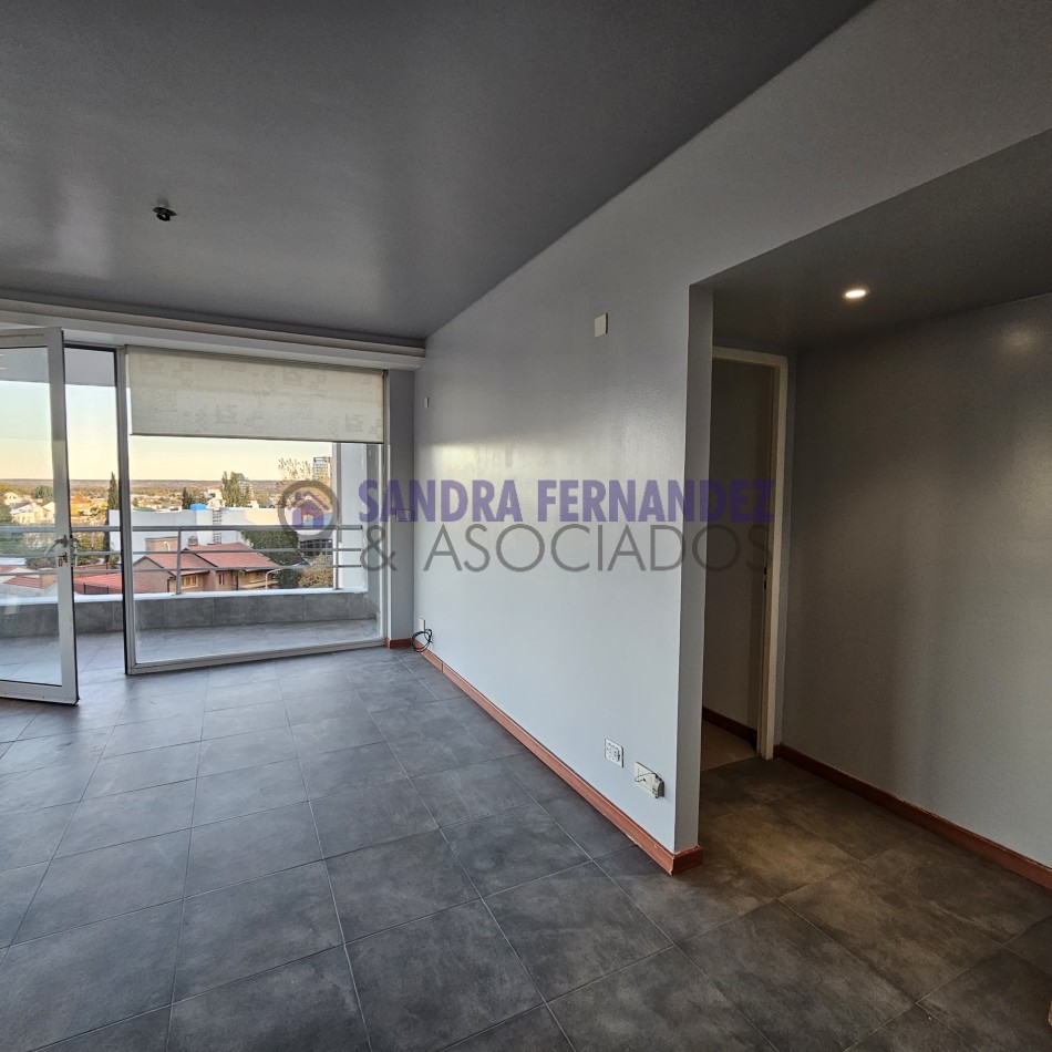 Neuquen Alquiler Departamento semipiso 2 dorm B° Santa Genoveva