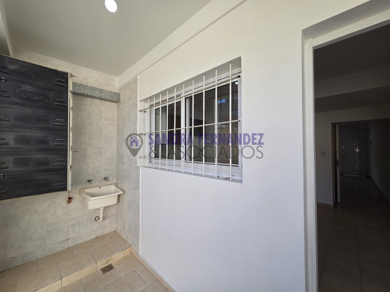 Neuquen. Alquiler. Duplex 2 dormitorios Barrio Huilliches