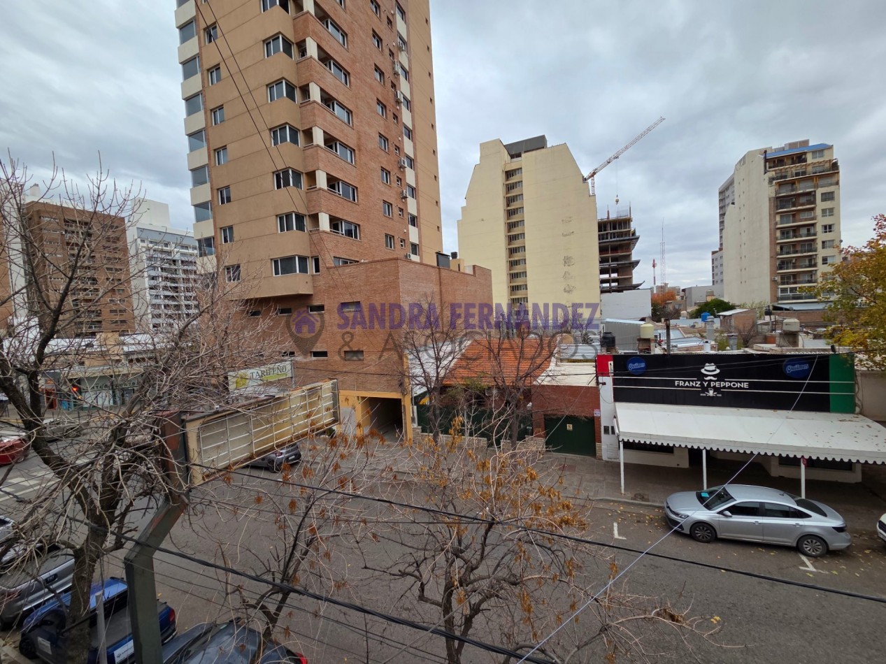 Neuquen Alquiler Departamento 2 dormitorios sin cochera Centro ciudad de Neuquen