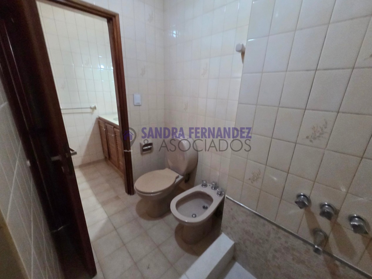 Neuquen Alquiler Departamento 2 dormitorios sin cochera Centro ciudad de Neuquen