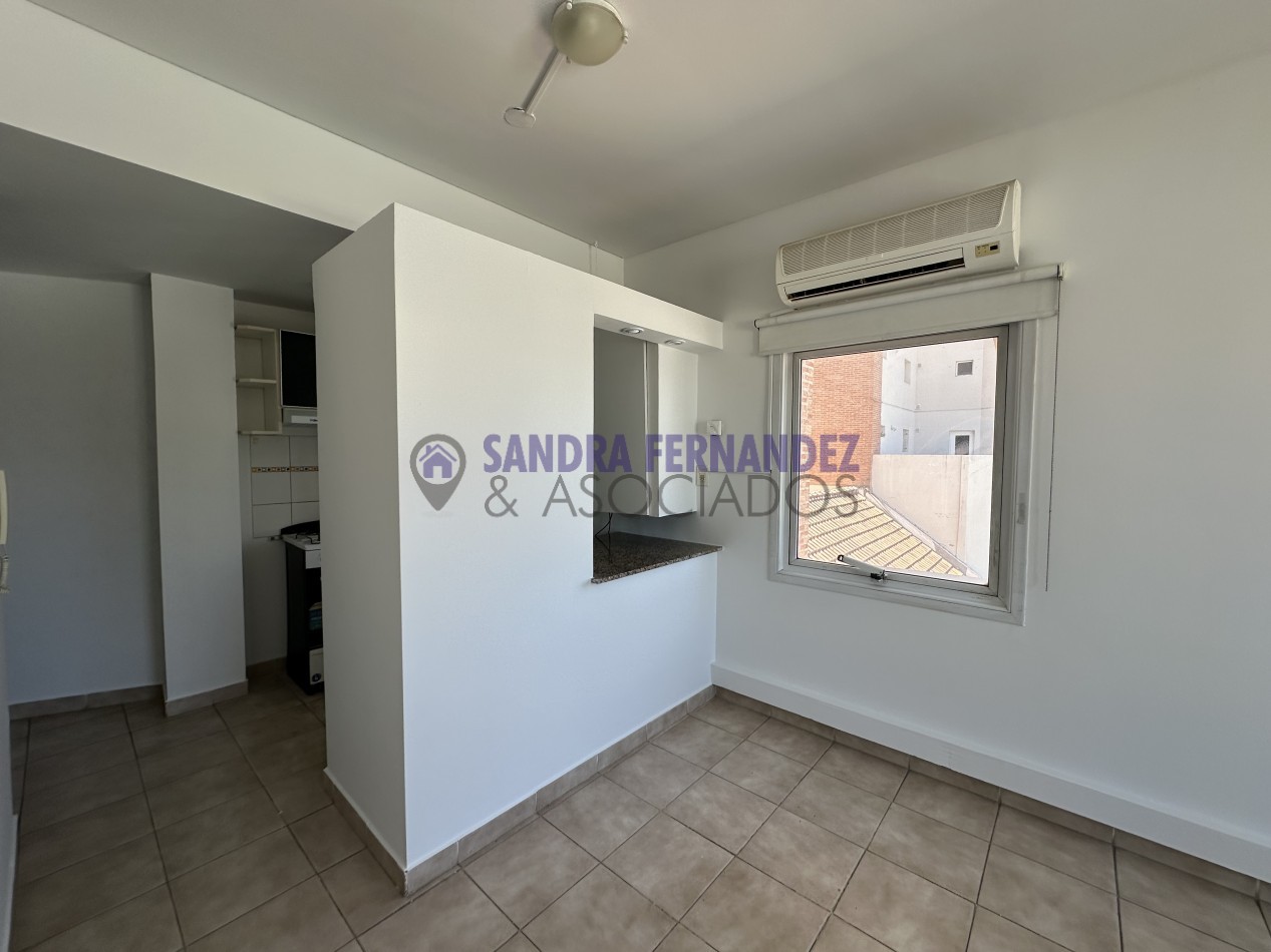 Neuquen Alquiler Departamento 1 dormitorio sin cochera centro ciudad de Neuquen