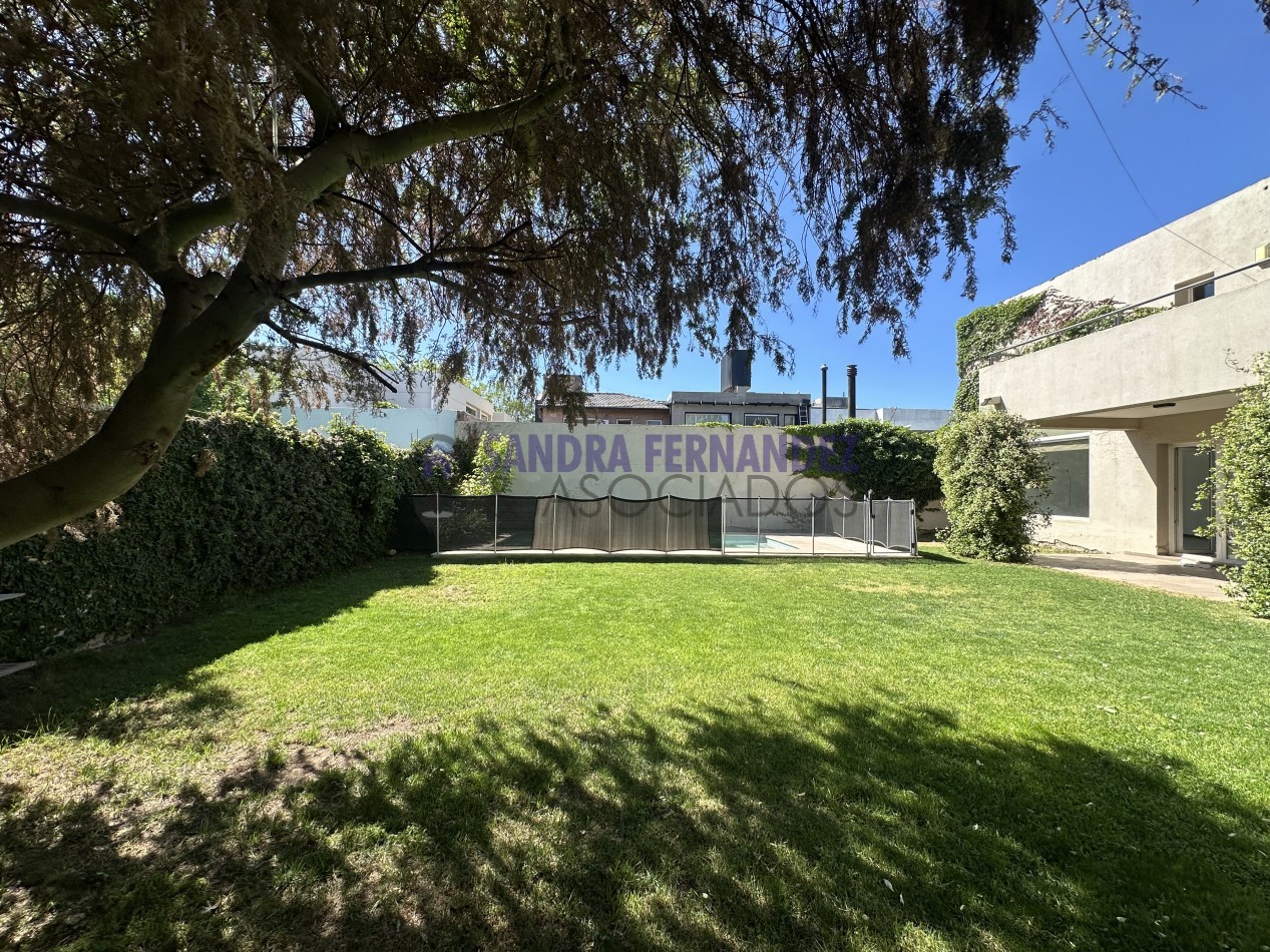 Rio Negro Cipolletti Casa 4 dormitorios Barrio Manzanar 7