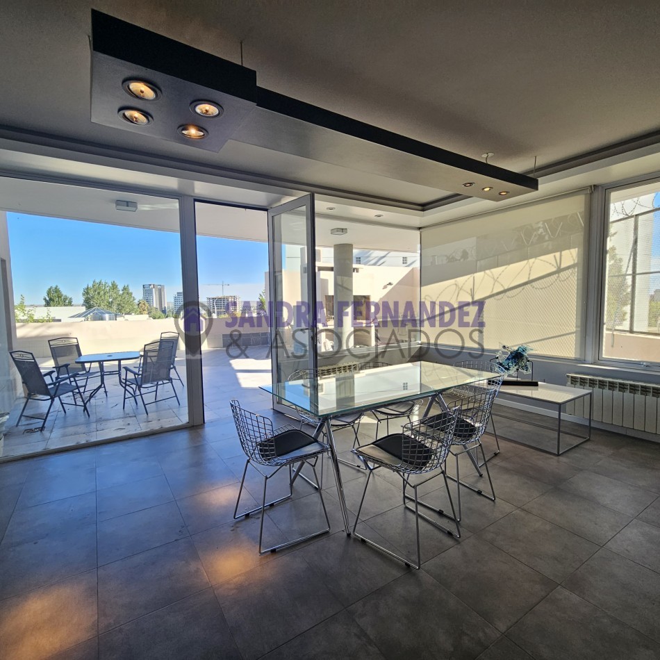 Neuquen. Alquiler. Semipiso. Santa Genoveva, Torre Dali. 2 dormitorios en suite con parrilla y terraza