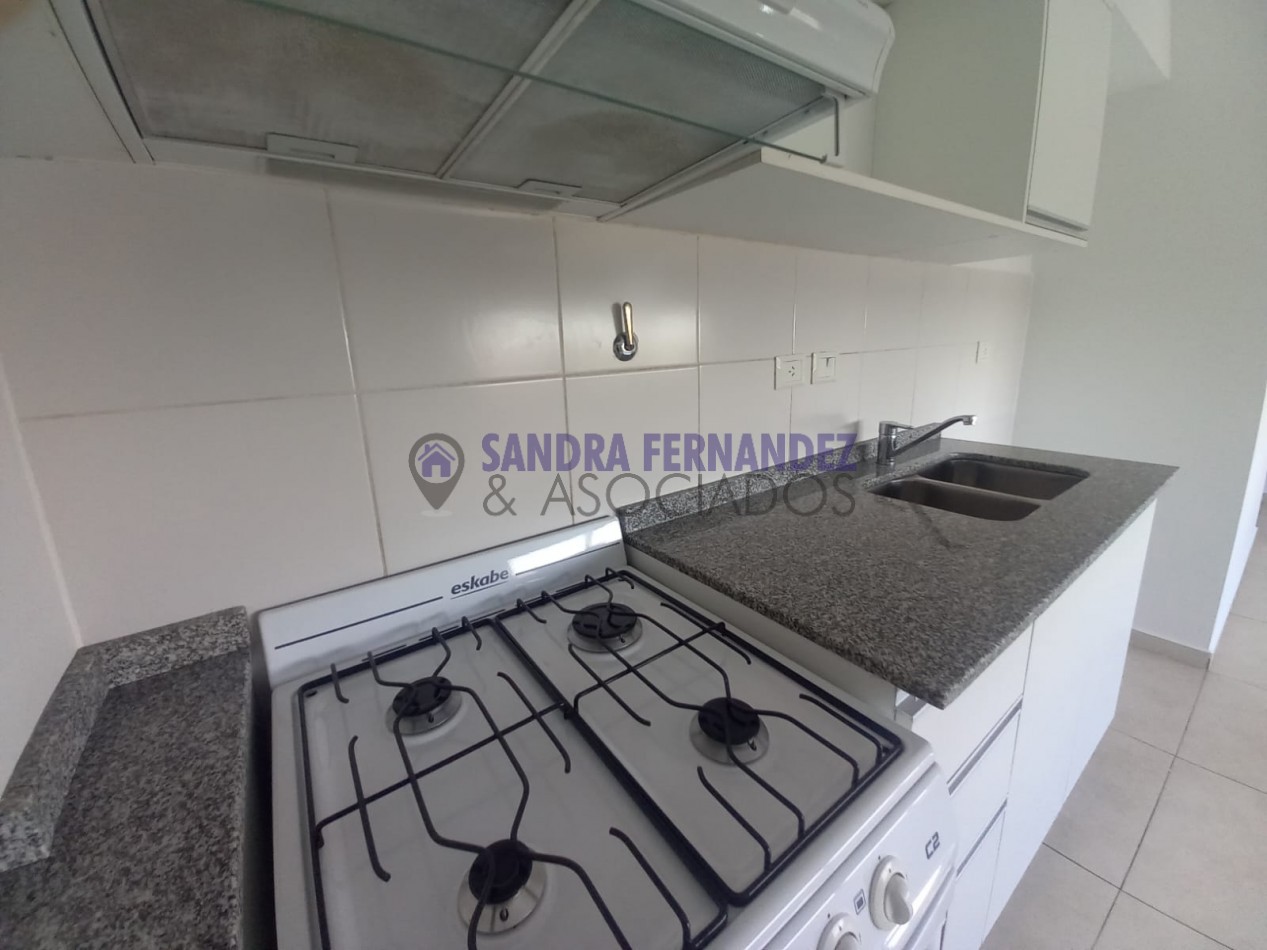 Rio Negro Cipolletti Alquiler Departamento 1 dormitorio Cochera
