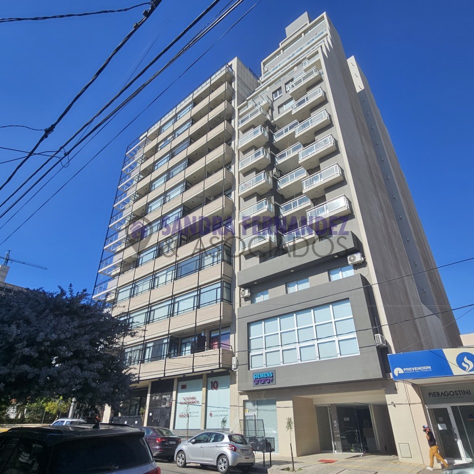 Neuquen Venta Departamento sin cochera centro de la ciudad de Neuquen. Cercano a Universidad del Comahue (UNCO)