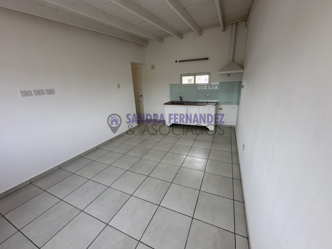 Rio Negro Cipolletti Alquiler Departamento 2 dormitorios B° Juventud y Desarrollo 